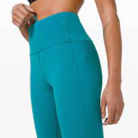 Lululemon Pace Rival high rise Crop 22' Hawaiian blue size 10 - Picture 2 of 8